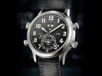 表壳守护指南：百达翡丽表的意外损伤修复秘籍