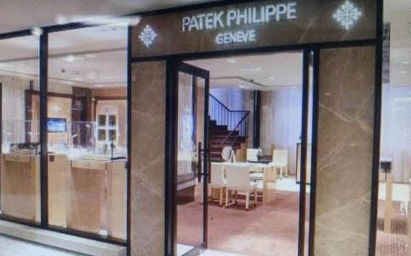 百达翡丽手表磕碰了解决方法(图) 百达翡丽手表磕碰了解决方法(图)