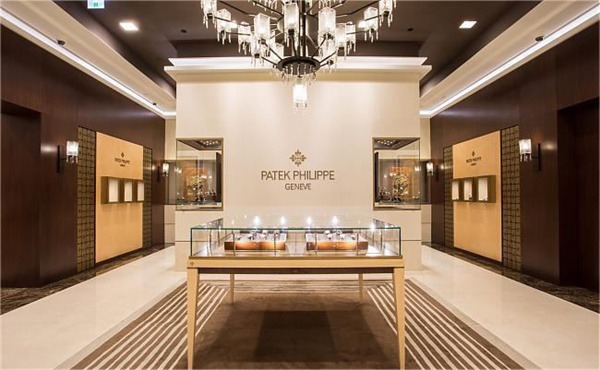 百达翡丽表蒙有划痕解决办法集锦（图）